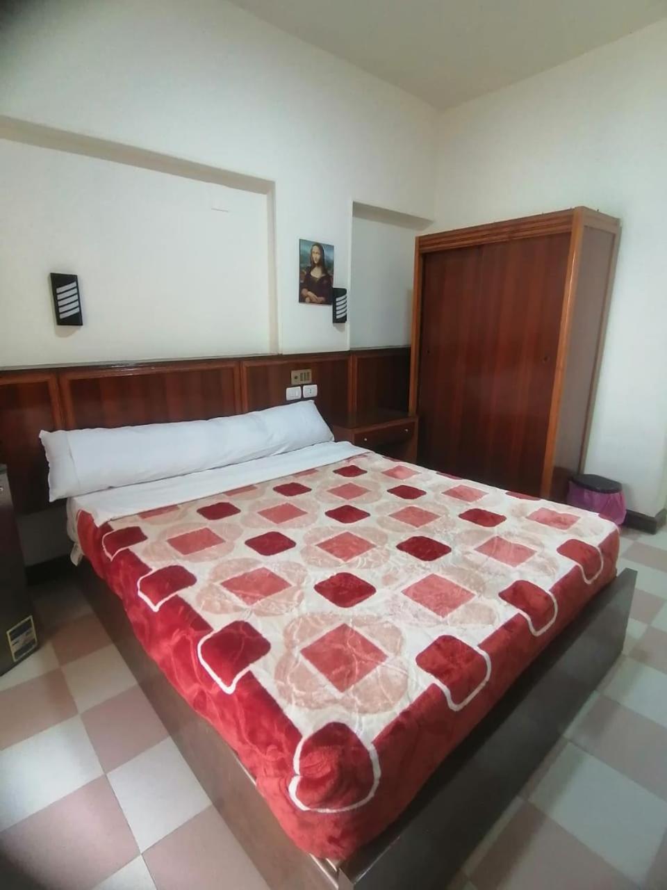 Merry Land Hotel & Roof Top Nile Restaurant Luxor Luaran gambar