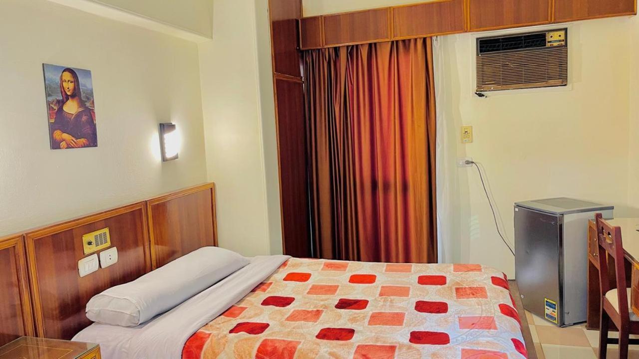 Merry Land Hotel & Roof Top Nile Restaurant Luxor Luaran gambar